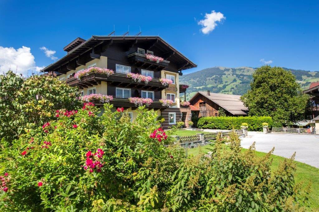 Hotel Garni Roesslhof Hollersbach im Pinzgau Esterno foto