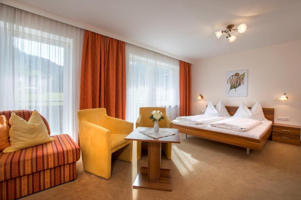 Hotel Garni Roesslhof Hollersbach im Pinzgau Esterno foto