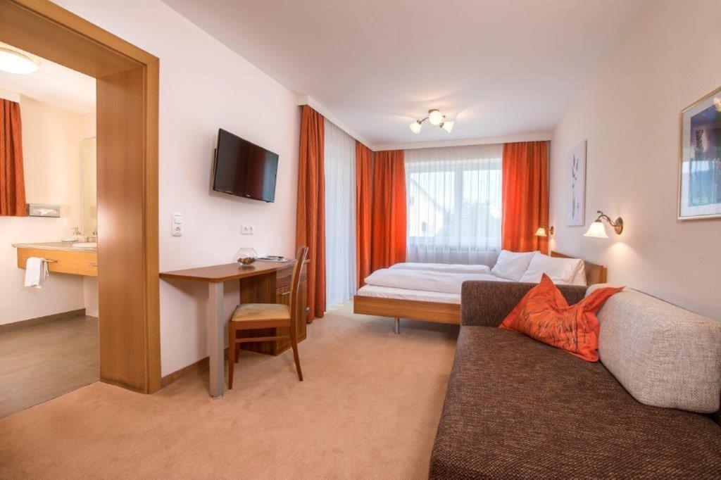 Hotel Garni Roesslhof Hollersbach im Pinzgau Esterno foto